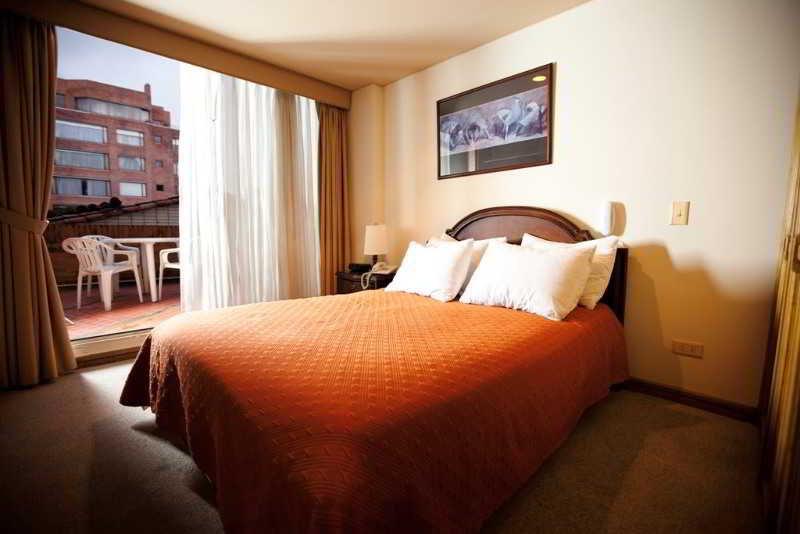 Aparthotel Travelers Fontana Plaza Bogotá Exterior foto